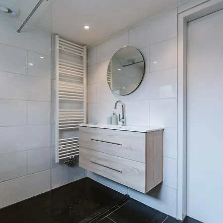 Prinsenhof 76 - - Lekker Stekje *